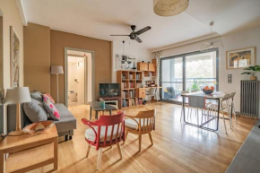 Lux clevercomfy appartmentthe center of Athens
